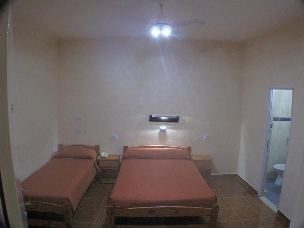 Hotel Los Cedros Μπουένος Άιρες Δωμάτιο φωτογραφία